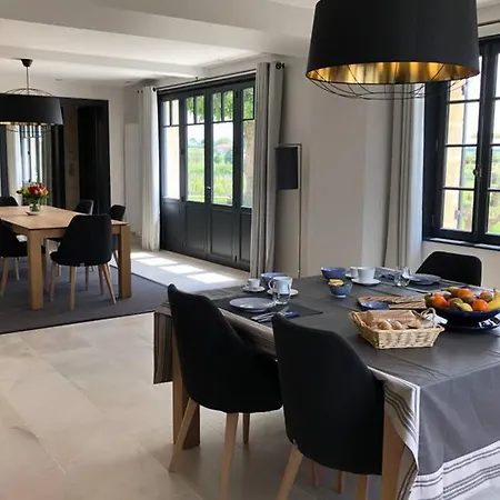 ヴィラ Chateau Soutard Cadet